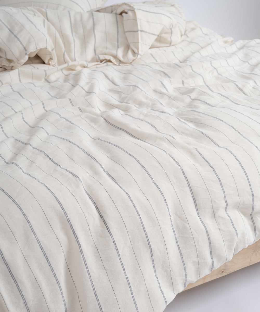 200x220 çift kişilik lacivert çizgili pamuk garmentwash nevresim düğme kapamalı