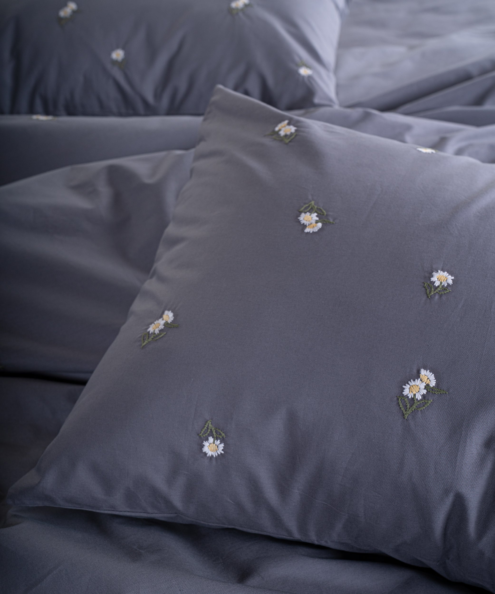 Papatya 100% Pamuk Nakışlı Nevresim Takımı - Castle Rock