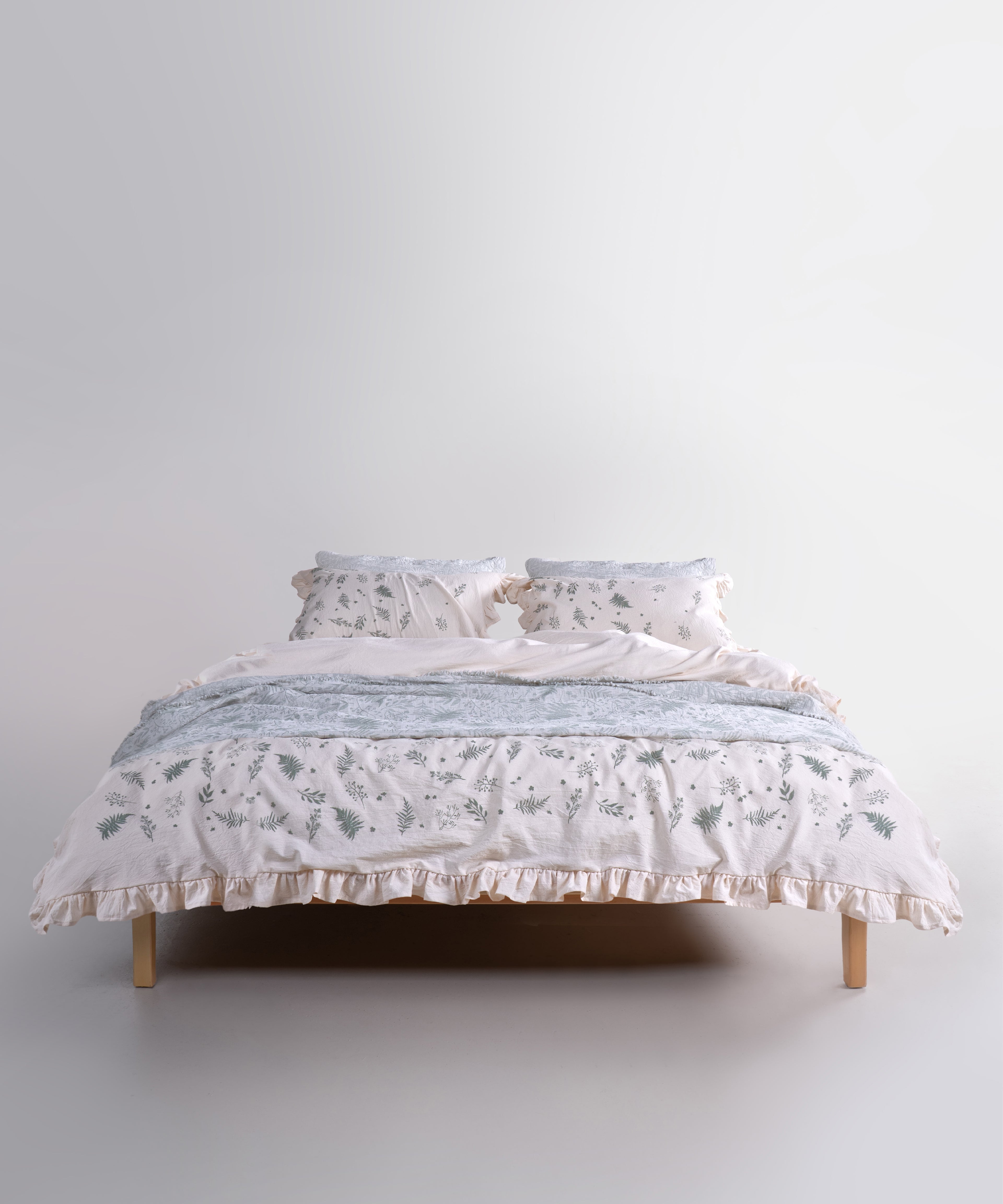 Garmentwash işlemiyle ekstra yumuşak, nefes alabilen doğal doku