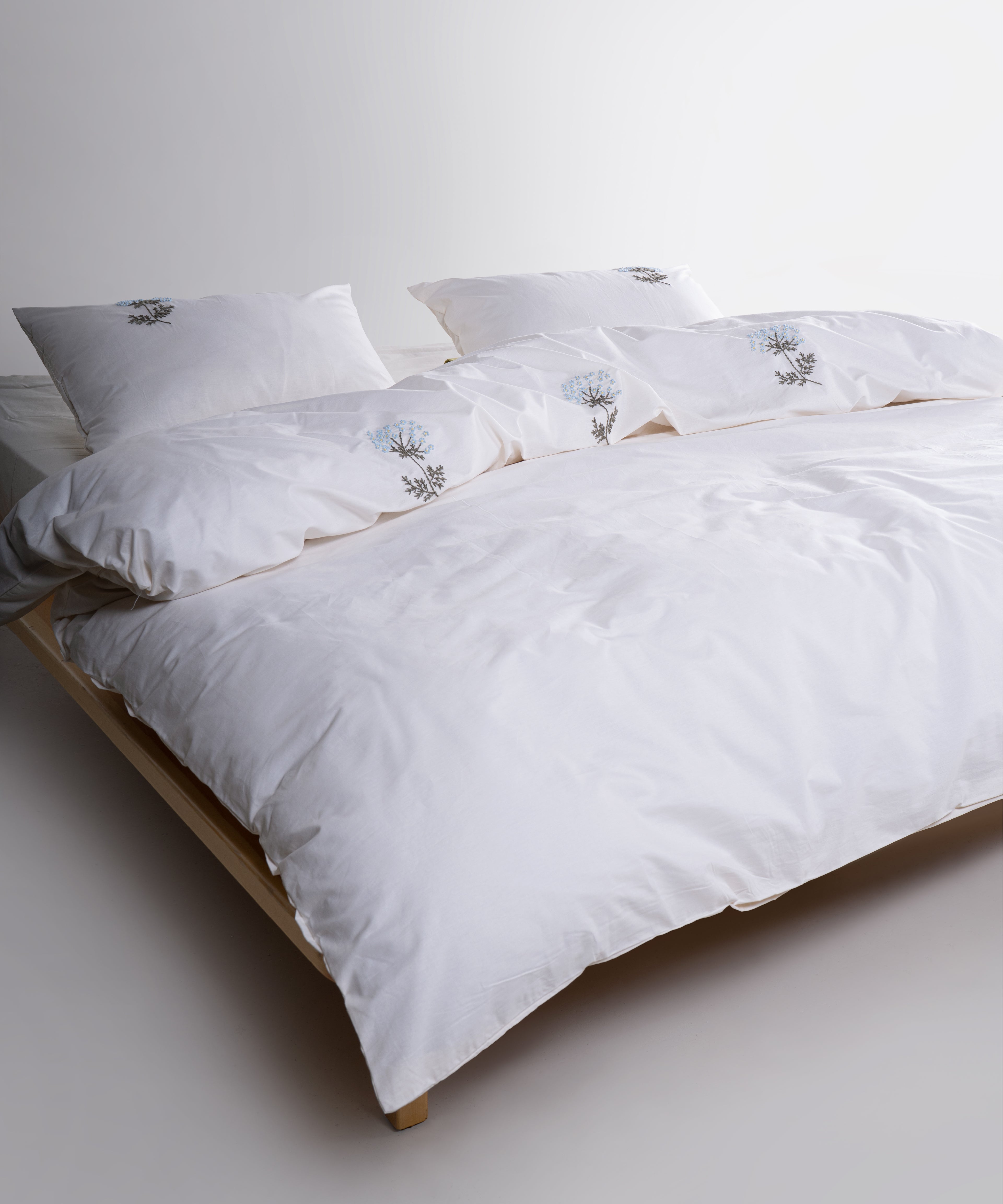 Prima %100 Pamuk El Nakışlı Nevresim Takımı - Livre Beyaz