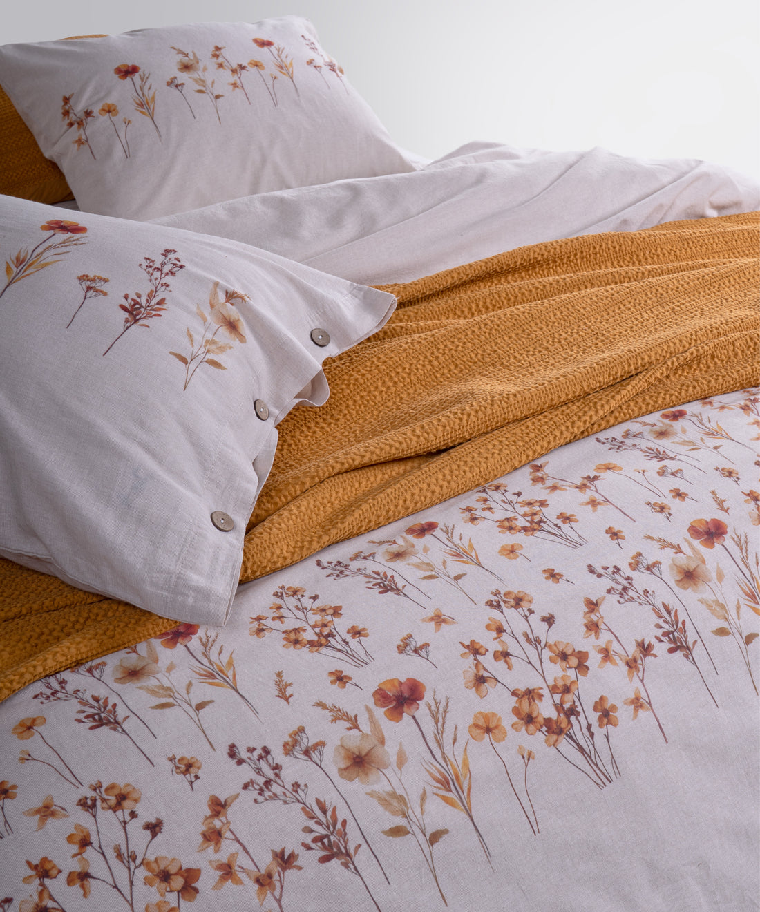 Doğal pamuk dokusu ile ferah ve huzurlu bir yatak odası