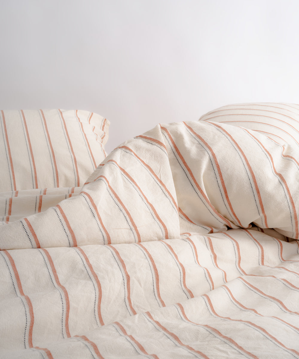 200x220 nevresim, 240x260 çarşaf ve 2 yastık kılıfı ile tam takım pamuk konforu