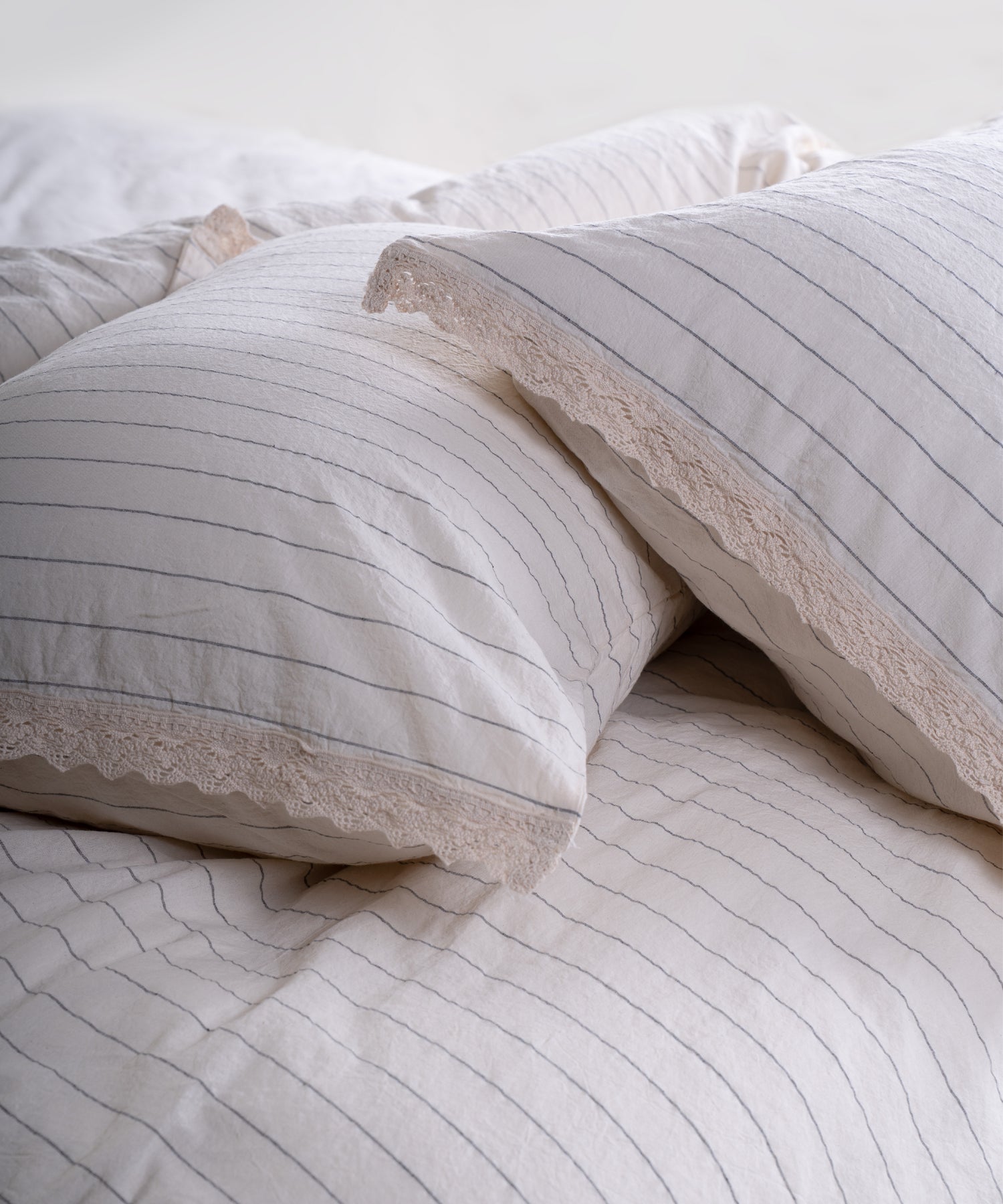 200x220 nevresim, 240x260 çarşaf ve 2 yastık kılıfı ile doğal pamuk konforu