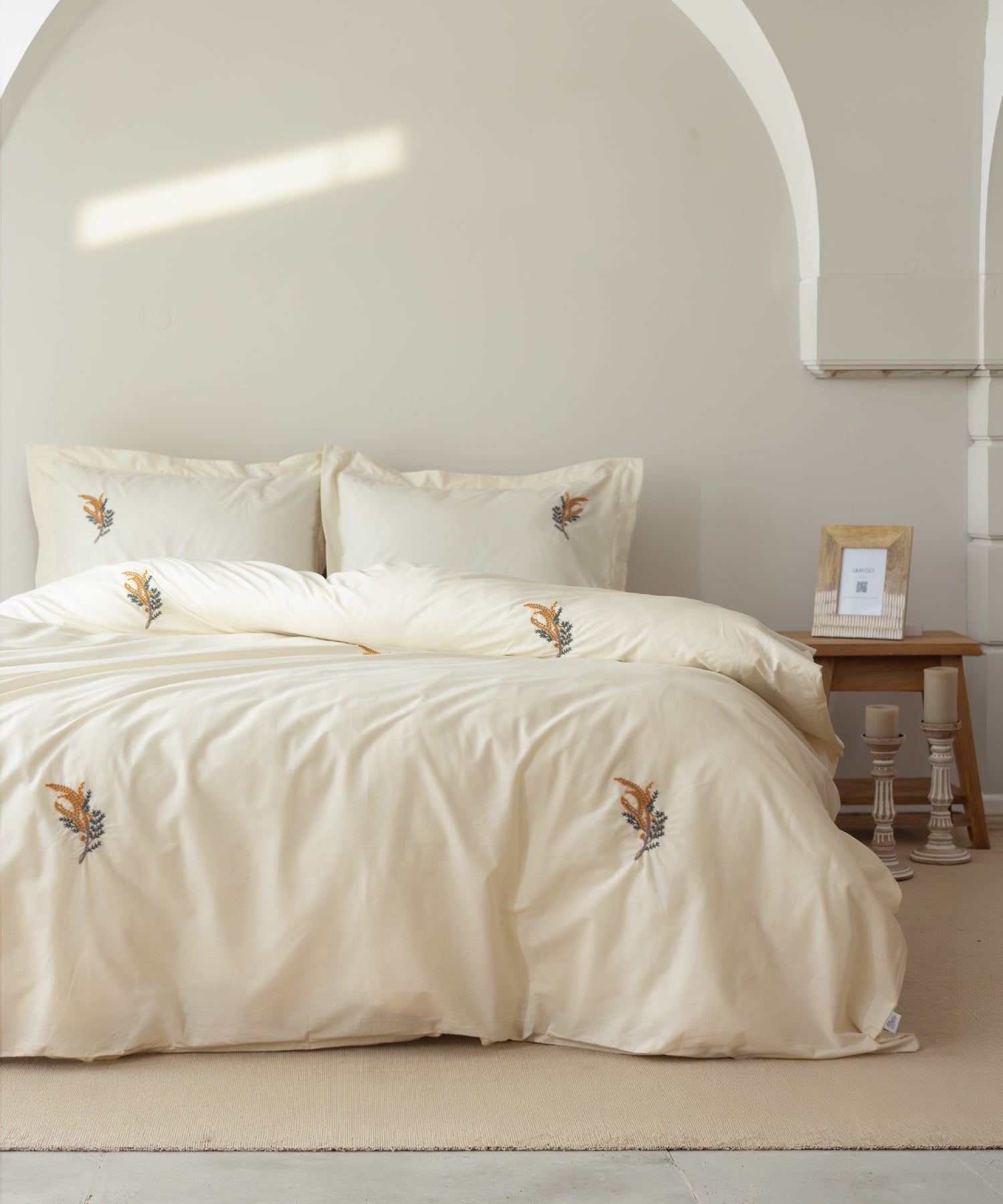 Acasia Nakışlı %100 Pamuk Nevresim Seti 200x220 cm – Oxford Yastık Kılıfı (2 Adet)