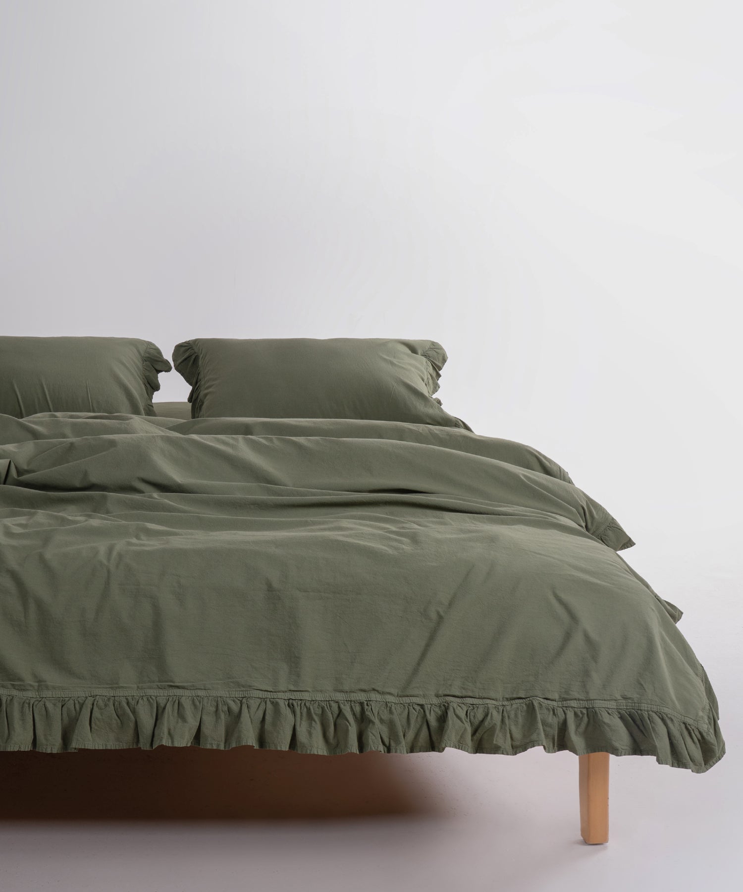 Stonewash Exclusive 100% Soft Pamuk Yastık Kılıfı Fırfırlı Capulet Olive