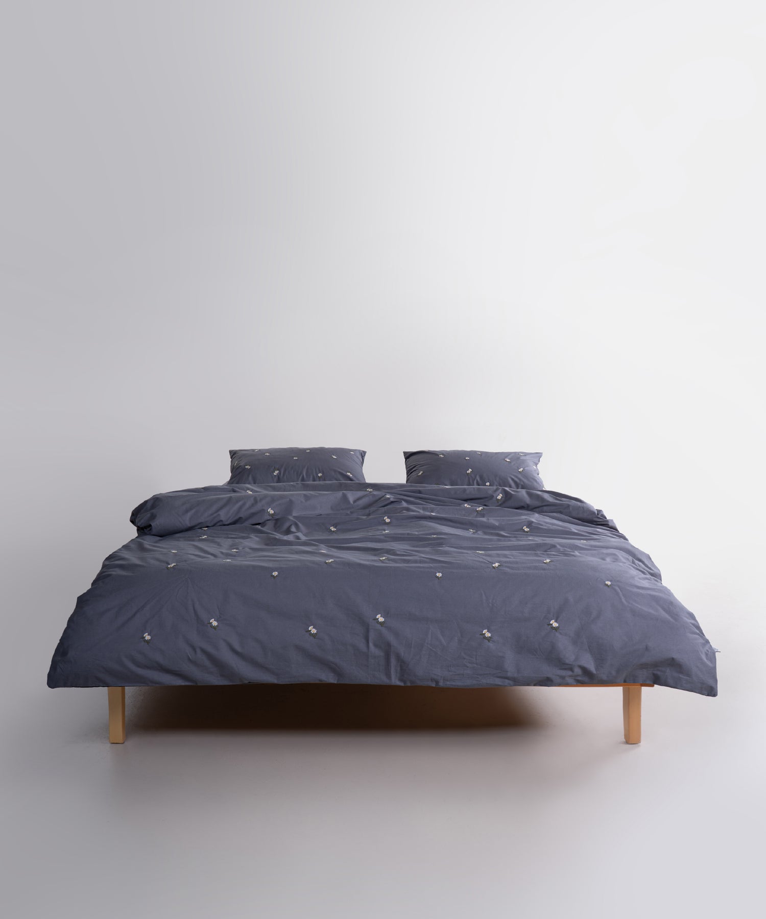 Papatya 100% Pamuk Nakışlı Nevresim Takımı - Castle Rock