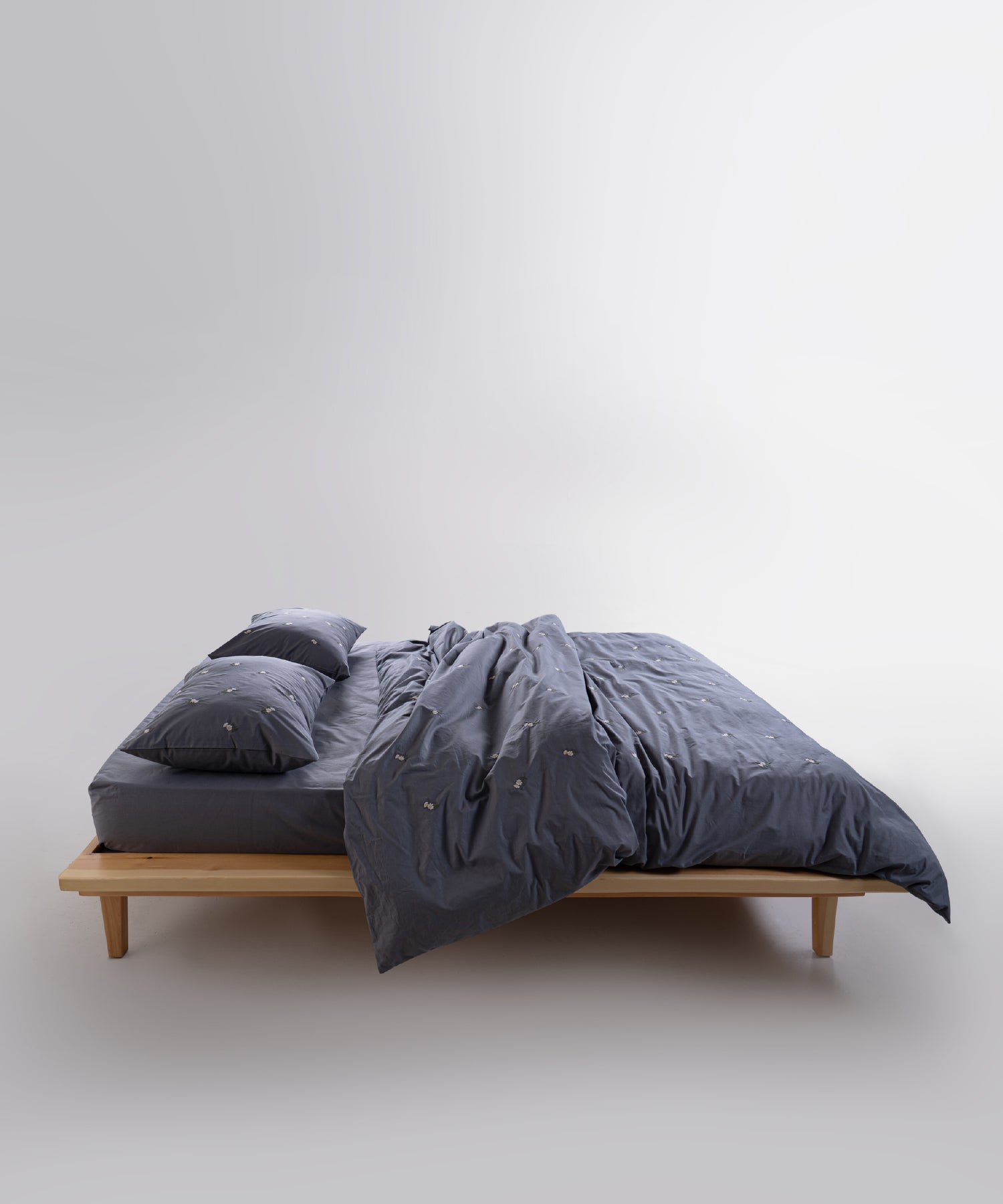 Papatya 100% Pamuk Nakışlı Nevresim Takımı - Castle Rock