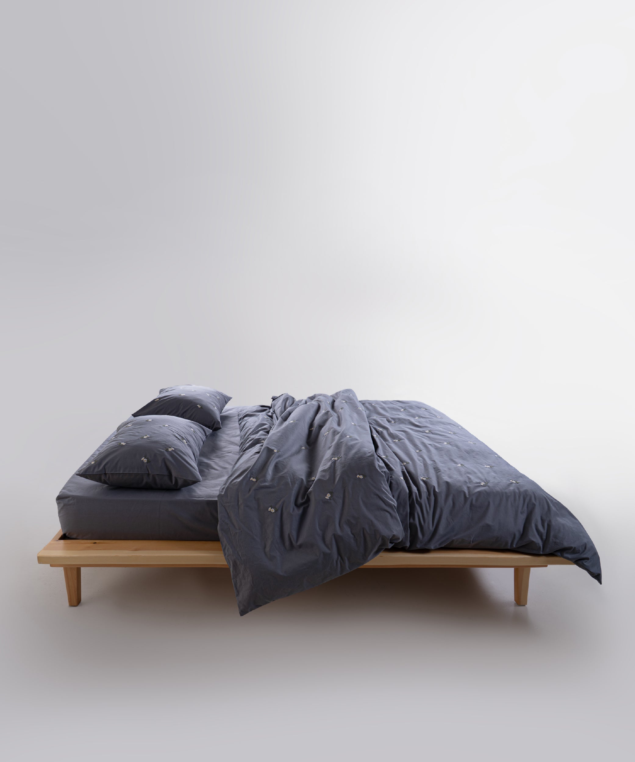 Papatya 100% Pamuk Nakışlı Nevresim Takımı - Castle Rock